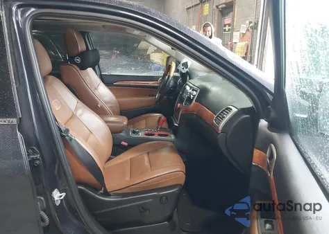 2012 Jeep Grand Cherokee Overland из США, поврежденный, VIN 1C4RJFCG2CC342164